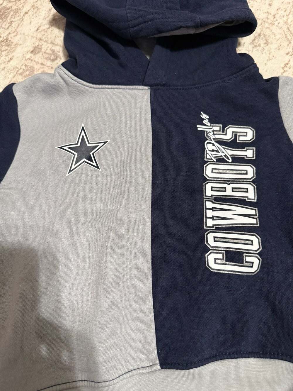 NFL Team Apparel Dallas Cowboys Hoodie Size 2T Colorblock Kids
